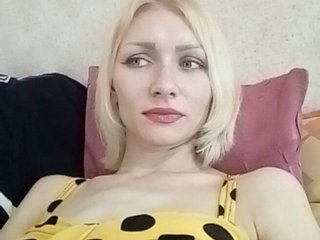 Live sex webcam photo for -KittY- #166913918