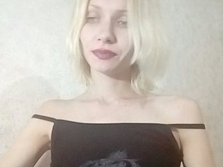 Live sex webcam photo for -KittY- #167785425