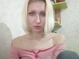 Live sex webcam photo for -KittY- #178876741