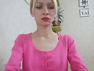 Live sex webcam photo for -KittY- #184994939