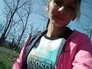 Live sex webcam photo for -KittY- #214661628