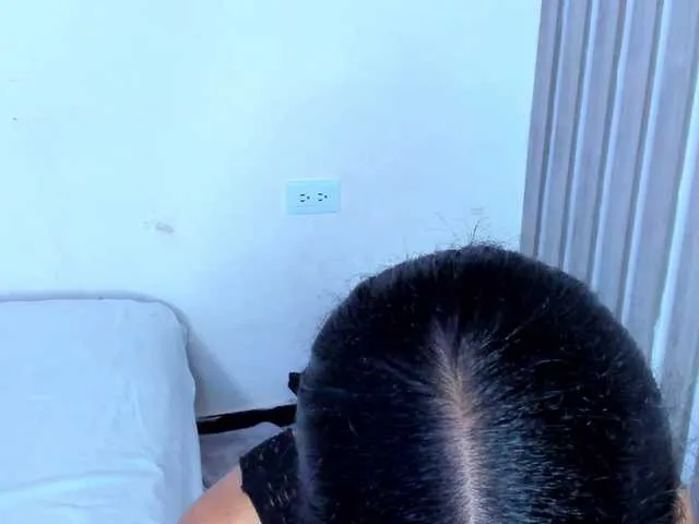 Live sex webcam photo for -Kittylove #291401926