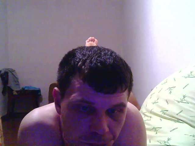 Live sex webcam photo for -Klub777- #274391597