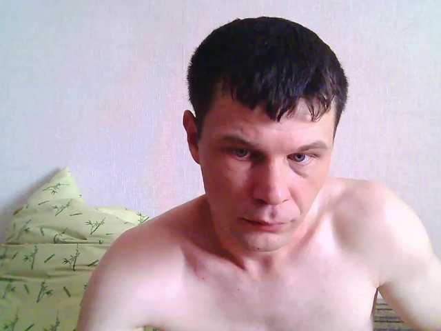 Live sex webcam photo for -Klub777- #274438108