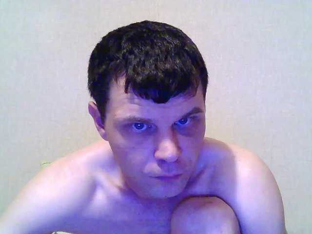 Live sex webcam photo for -Klub777- #274504470