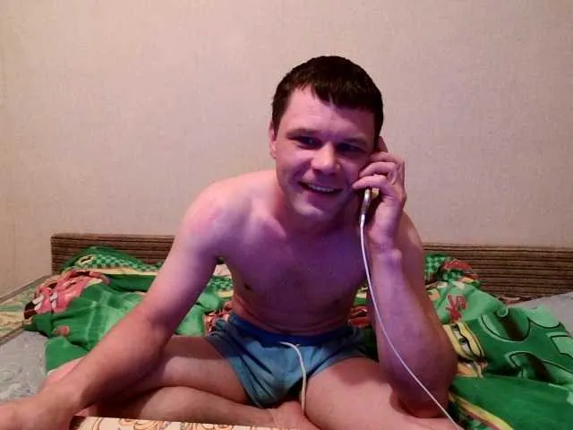 Live sex webcam photo for -Klub777- #275721012