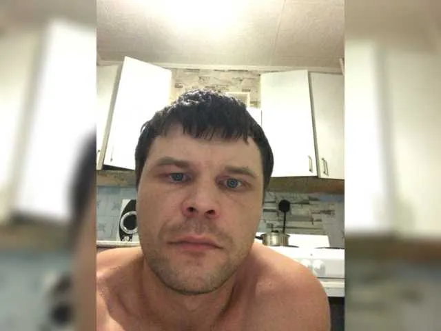 Live sex webcam photo for -Klub777- #276065187