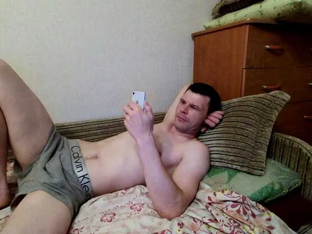 Live sex webcam photo for -Klub777- #291417828