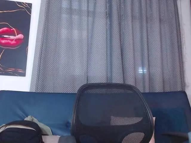 Live sex webcam photo for -Korin- #290348237