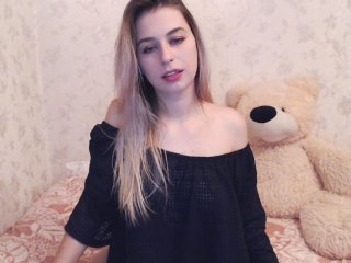 Live sex webcam photo for -LilyA- #128606291