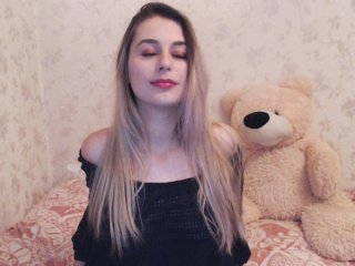 Live sex webcam photo for -LilyA- #128612346