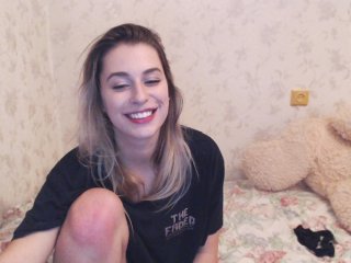 Live sex webcam photo for -LilyA- #129003014