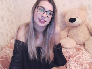 Live sex webcam photo for -LilyA- #129359897