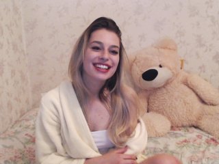 Live sex webcam photo for -LilyA- #130709499