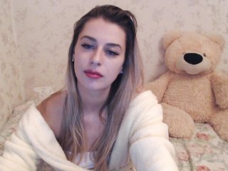 Live sex webcam photo for -LilyA- #130900958