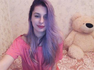 Live sex webcam photo for -LilyA- #134259576