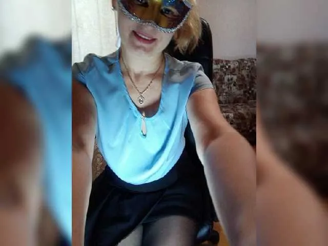 Live sex webcam photo for -LadyDee- #272067474