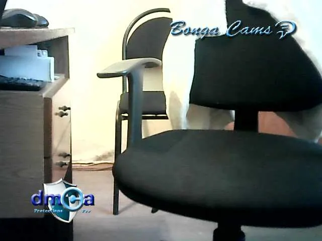 Live sex webcam photo for -LadyDee- #273081565