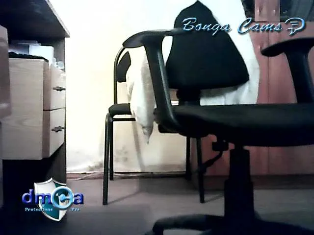 Live sex webcam photo for -LadyDee- #273945980