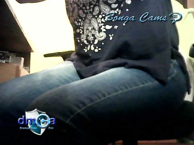 Live sex webcam photo for -LadyDee- #274018368