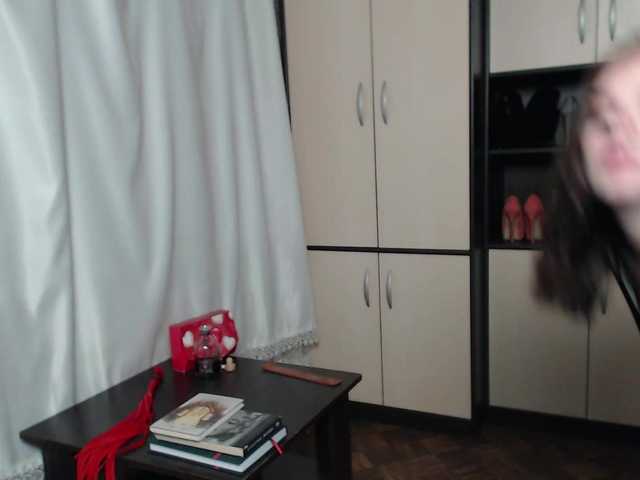 Live sex webcam photo for -LadyLUCK- #272712496