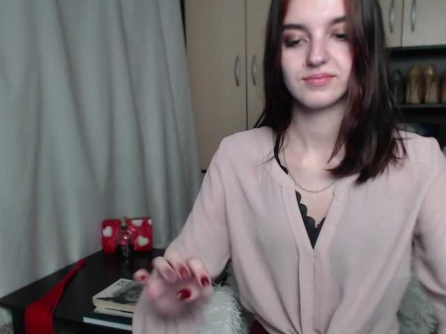 Live sex webcam photo for -LadyLUCK- #272842586