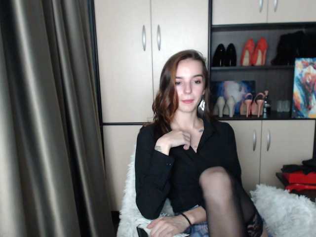 Live sex webcam photo for -LadyLUCK- #274443638