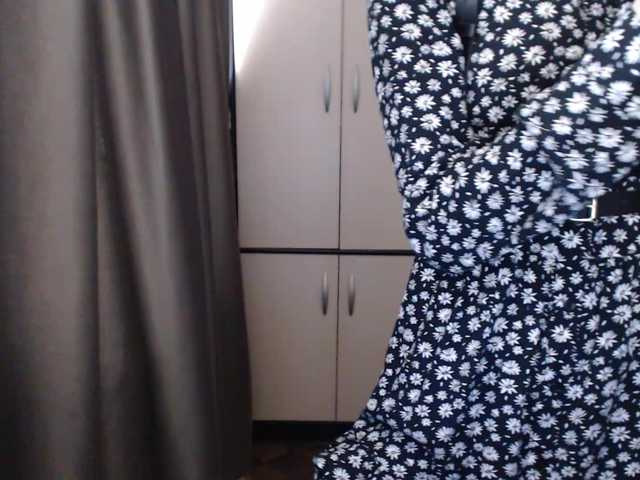 Live sex webcam photo for -LadyLUCK- #275552156