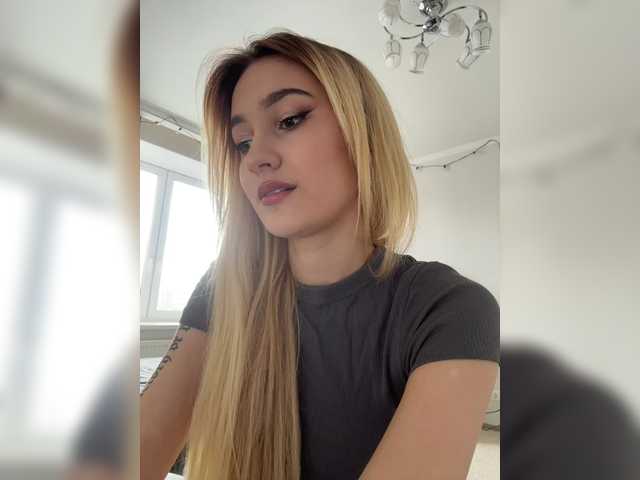 Live sex webcam photo for -Lana-Chester- #290903278