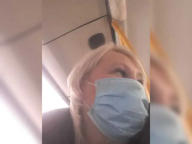 Live sex webcam photo for -Ledi-X- #271774113