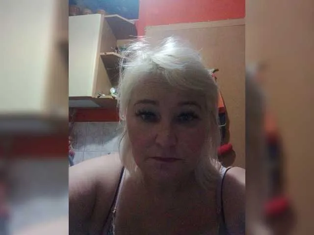 Live sex webcam photo for -Ledi-X- #271951442