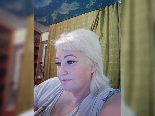 Live sex webcam photo for -Ledi-X- #272016912