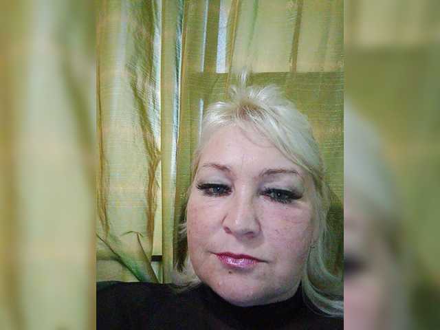 Live sex webcam photo for -Ledi-X- #273329303