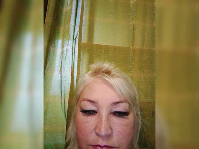 Live sex webcam photo for -Ledi-X- #273563302