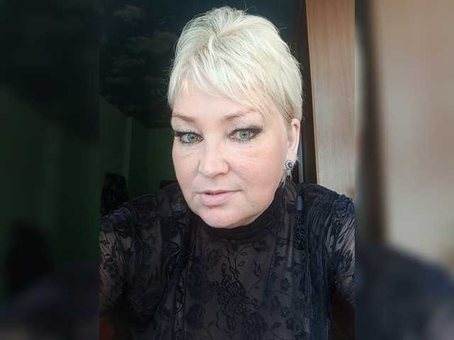 Live sex webcam photo for -Ledi-X- #273689587