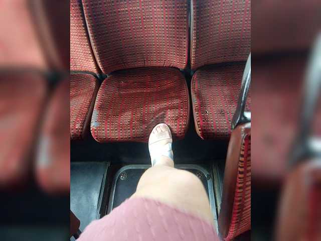 Live sex webcam photo for -Ledi-X- #273975847