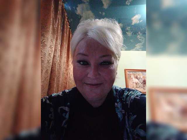 Live sex webcam photo for -Ledi-X- #274343796