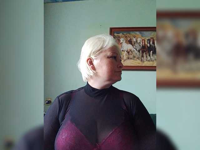 Live sex webcam photo for -Ledi-X- #274420235