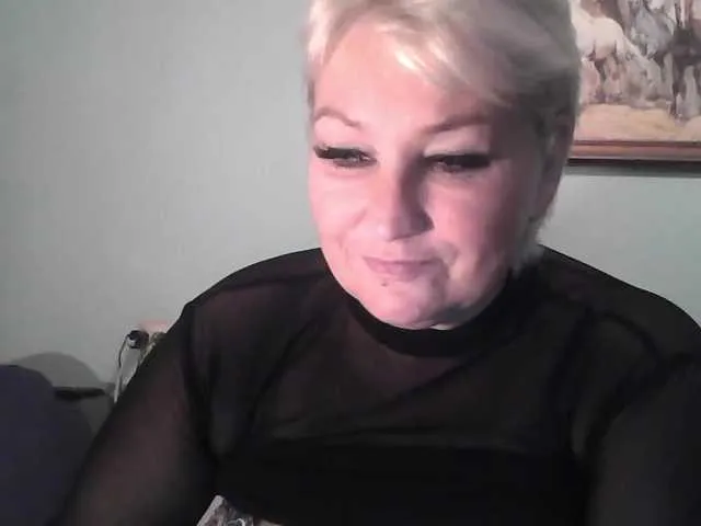 Live sex webcam photo for -Ledi-X- #274616025