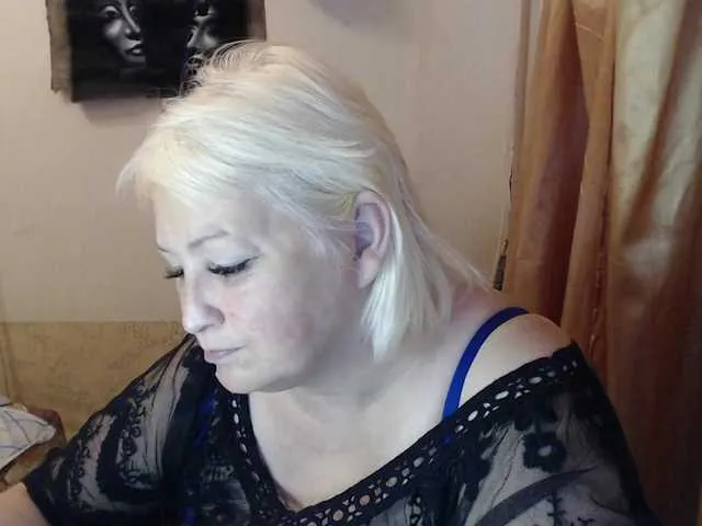 Live sex webcam photo for -Ledi-X- #275588528