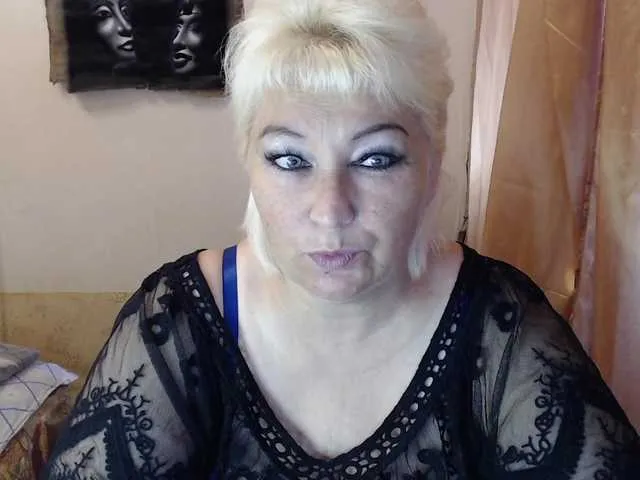 Live sex webcam photo for -Ledi-X- #275630923