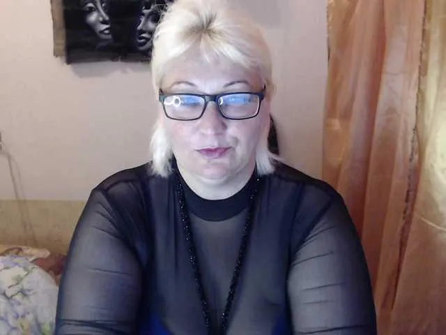 Live sex webcam photo for -Ledi-X- #275800504