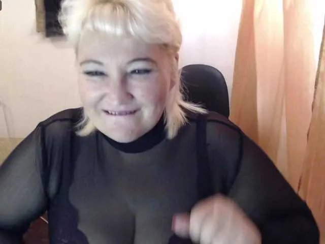 Live sex webcam photo for -Ledi-X- #276310565