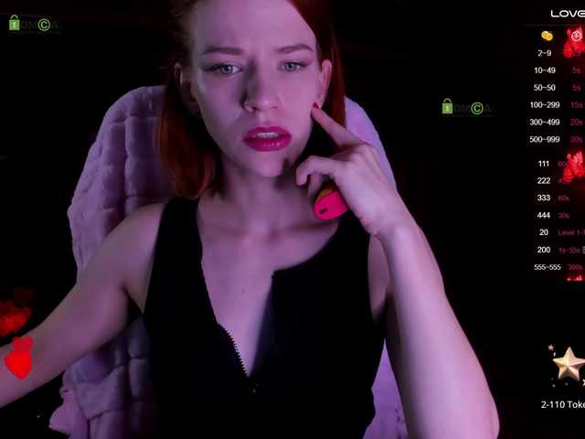 Live sex webcam photo for -LeeLoo- #276752208