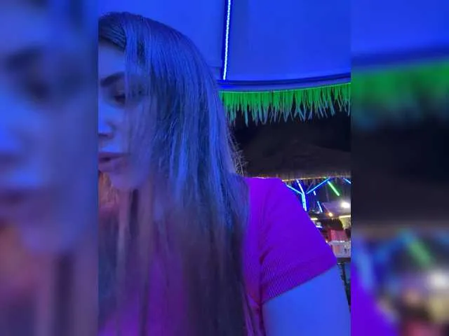 Live sex webcam photo for -LeiaProseccina- #292051229