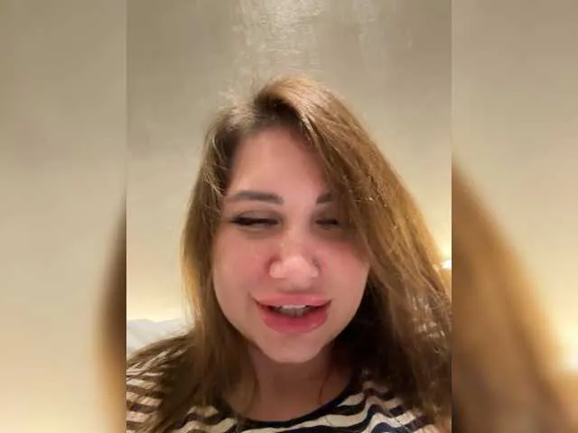 Live sex webcam photo for -LeiaProseccina- #292082032