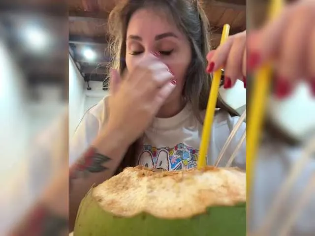 Live sex webcam photo for -LeiaProseccina- #292121981