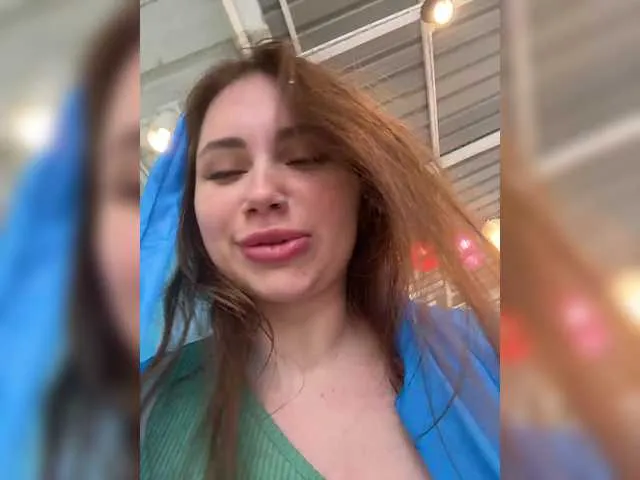 Live sex webcam photo for -LeiaProseccina- #292175243