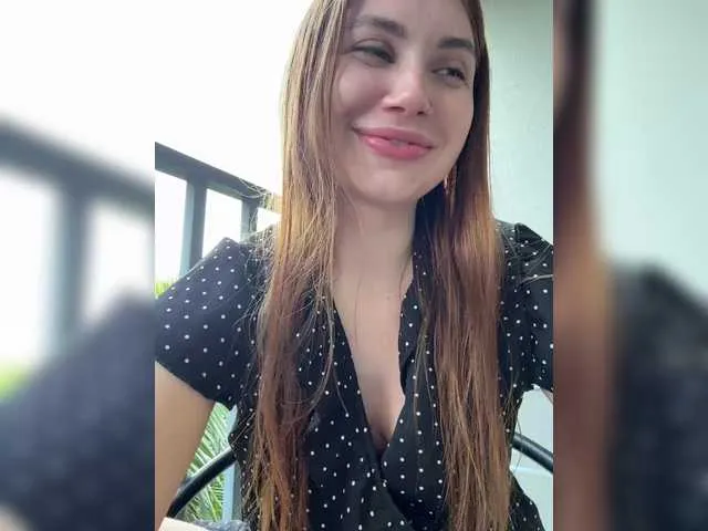 Live sex webcam photo for -LeiaProseccina- #292280378