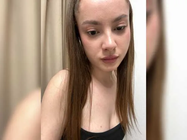 Live sex webcam photo for -LiaDark- #291604698